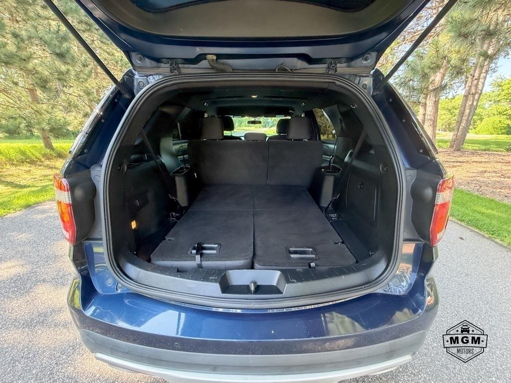 Ford Explorer XLT 4WD 2017