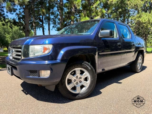 Blue 2013 Honda Ridgeline Pickup Truck Four-Wheel Drive Automatic