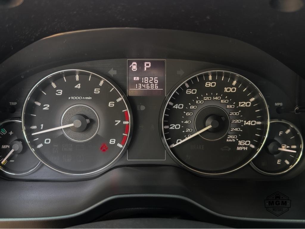 Subaru Legacy 3.6R Limited 2011