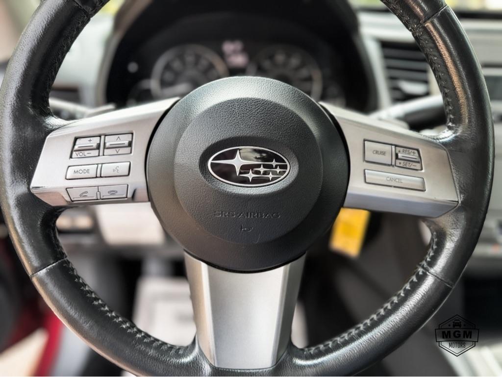 Subaru Legacy 3.6R Limited 2011