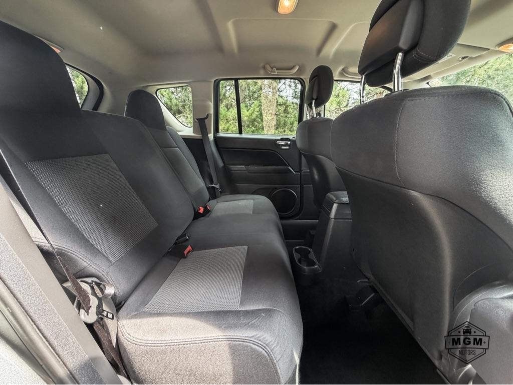 Jeep Compass Latitude FWD 2012