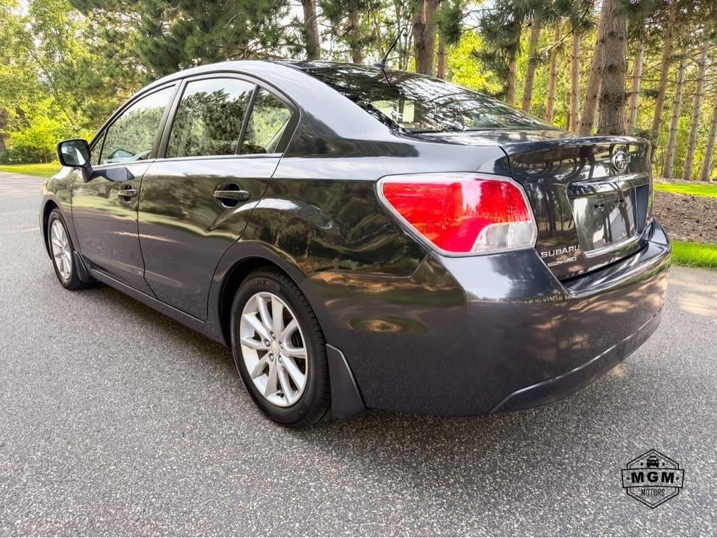 Subaru Impreza Premium 4-Door w/All Weather Package 2012