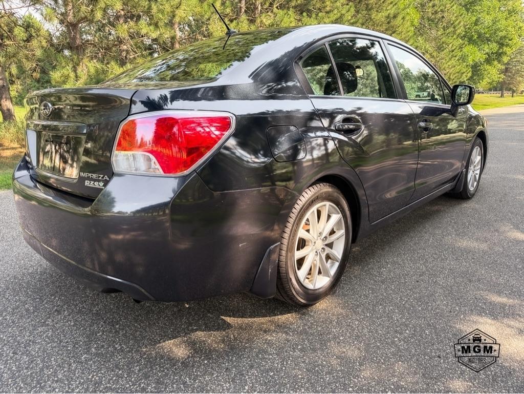 Subaru Impreza Premium 4-Door w/All Weather Package 2012