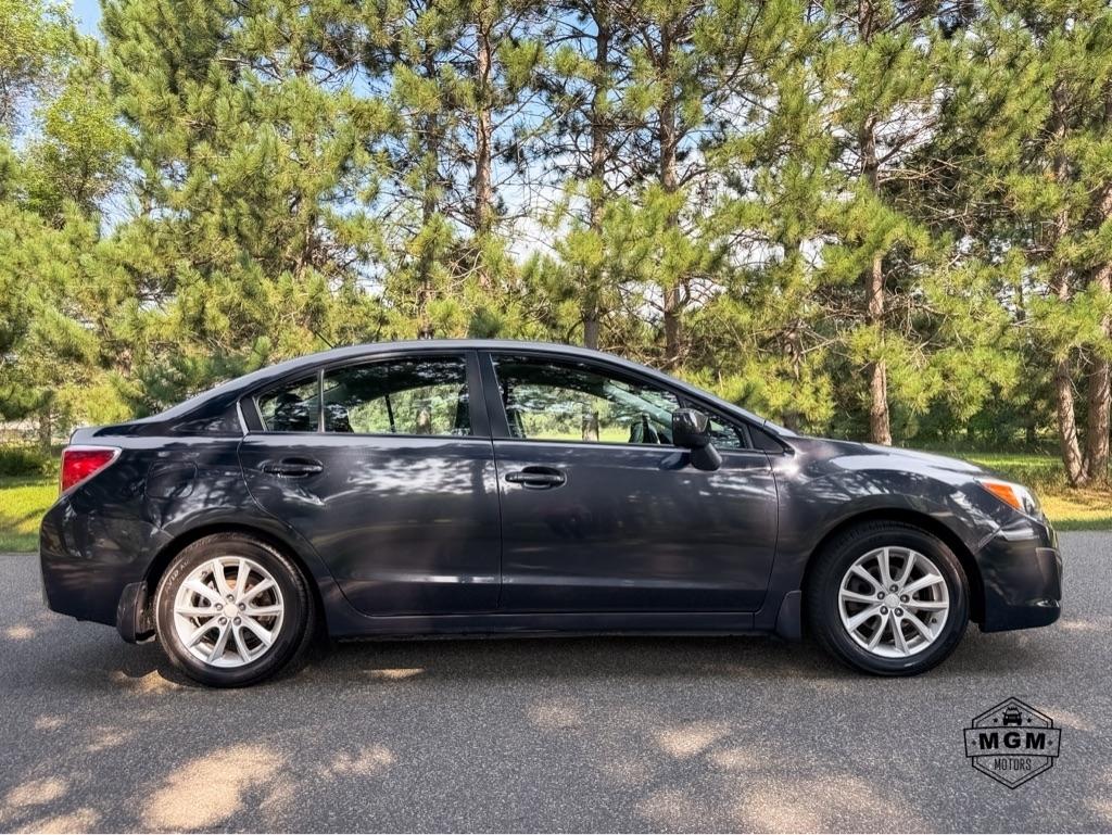 Subaru Impreza Premium 4-Door w/All Weather Package 2012
