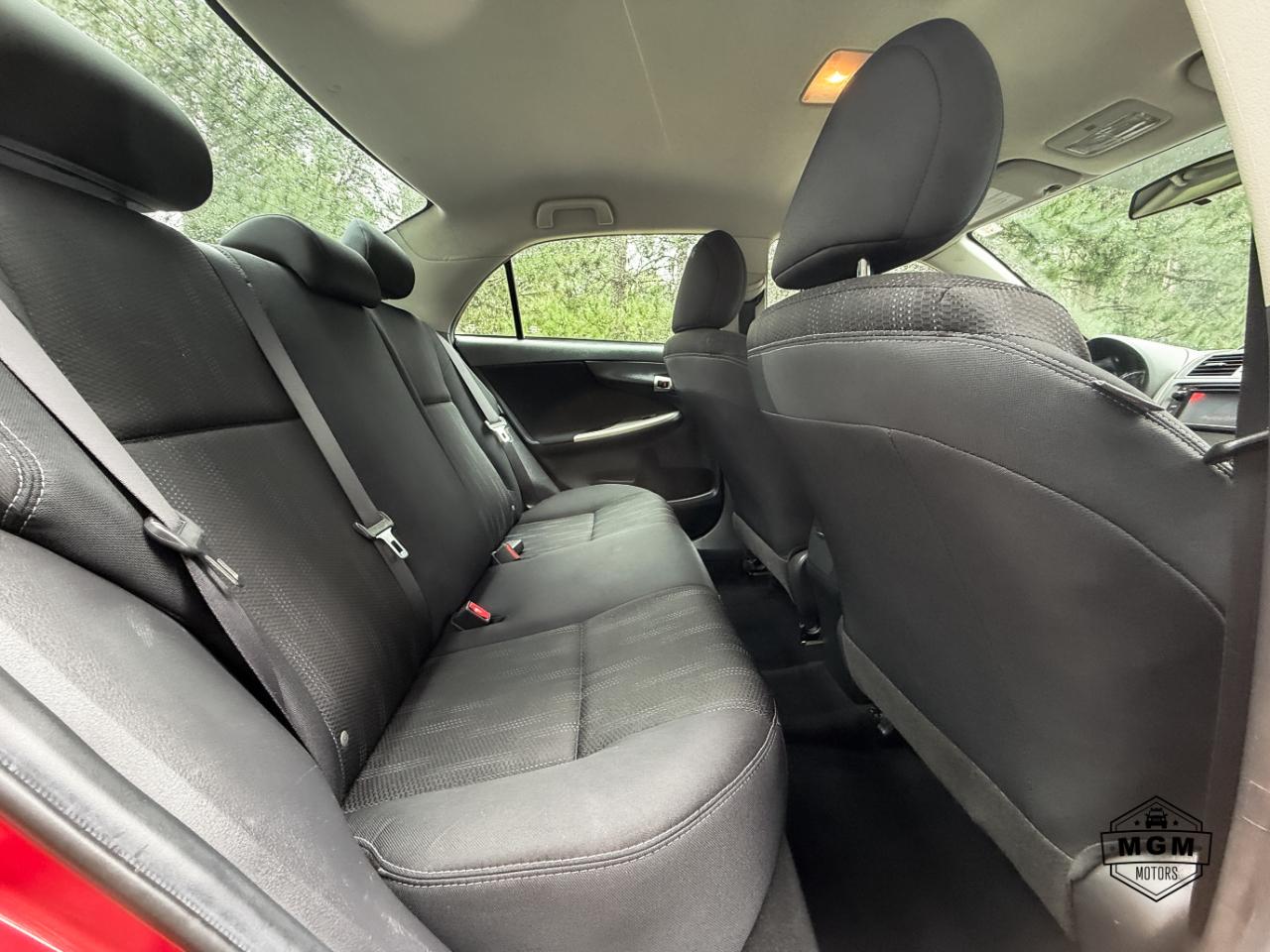Toyota Corolla S 4D Sedan 2013