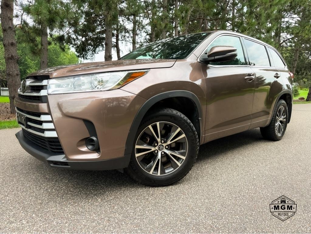 2017 Toyota Highlander LE Plus AWD V6