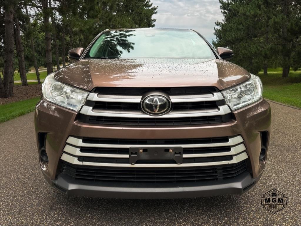 Toyota Highlander LE Plus AWD V6 2017
