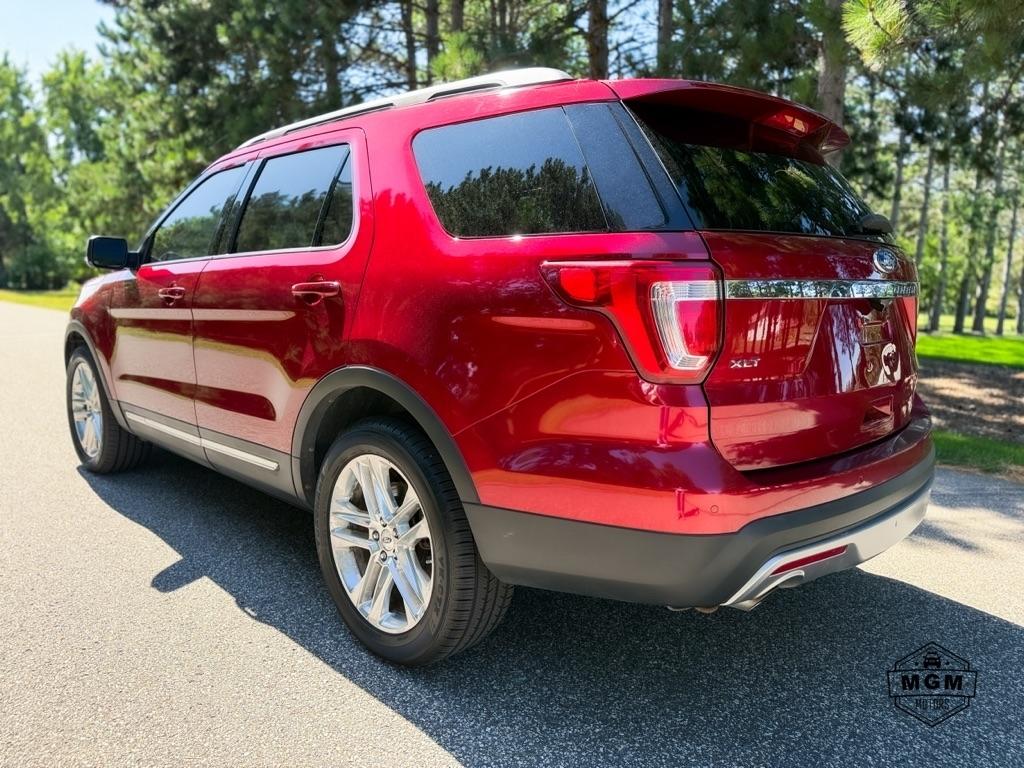 Ford Explorer XLT 4WD 2016