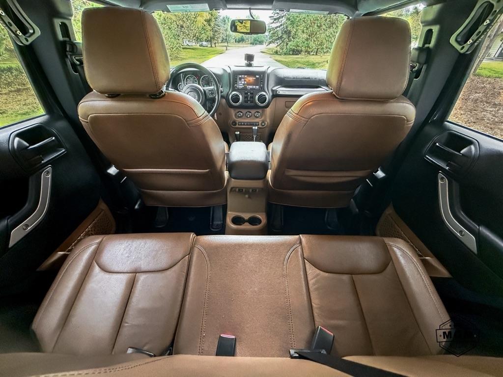 Jeep Wrangler Unlimited Sahara 4WD 2016