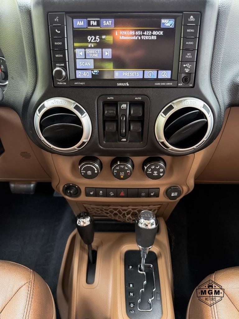Jeep Wrangler Unlimited Sahara 4WD 2016