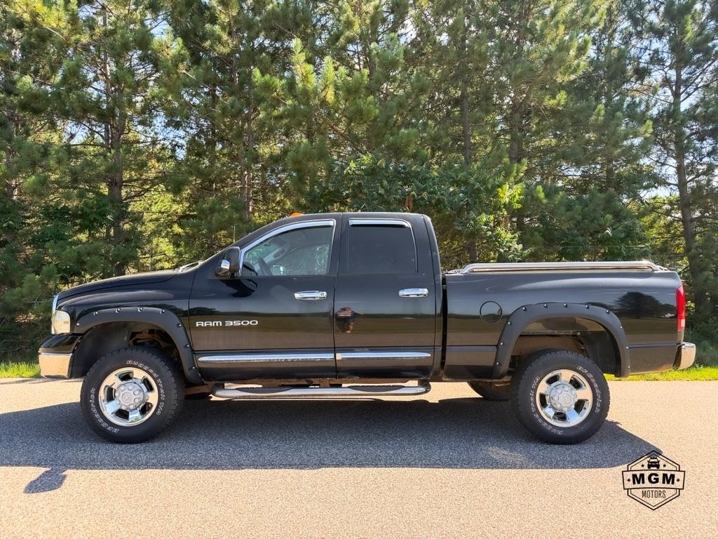 Dodge Ram 3500 Laramie Quad Cab 4WD 2004