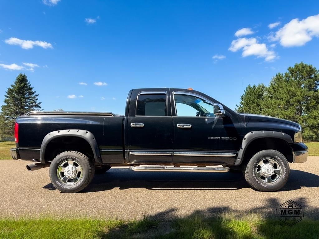 Dodge Ram 3500 Laramie Quad Cab 4WD 2004