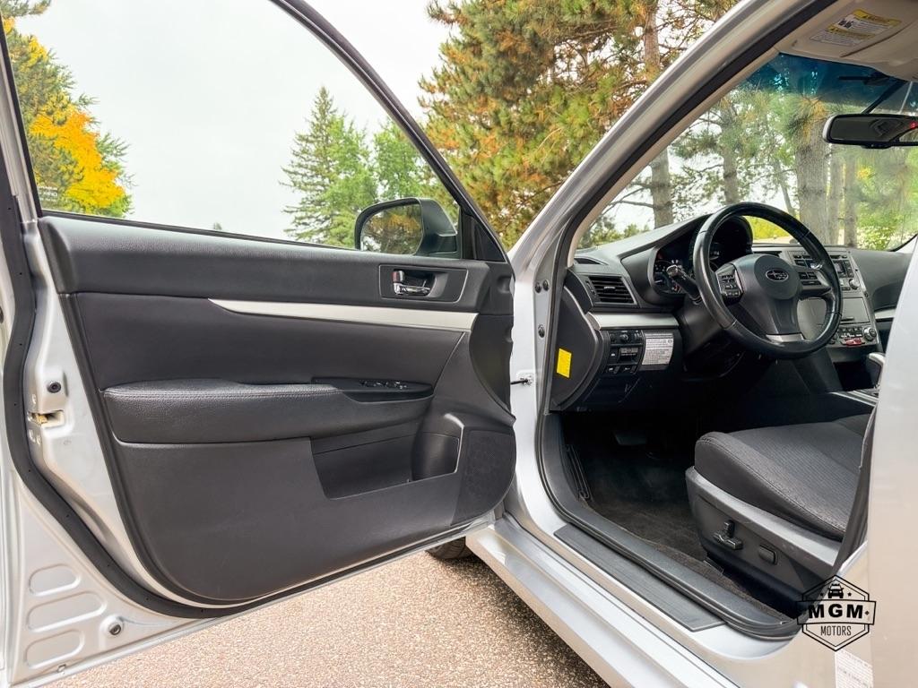 Subaru Legacy 2.5i Premium 2012