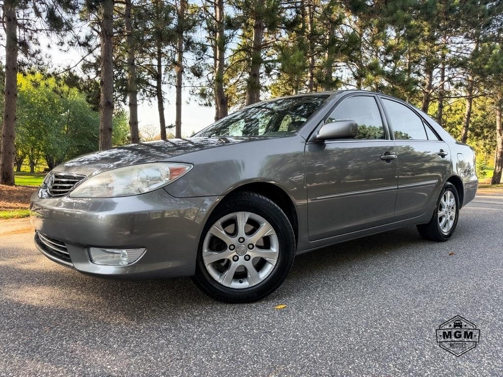 Toyota Camry XLE V6 2006