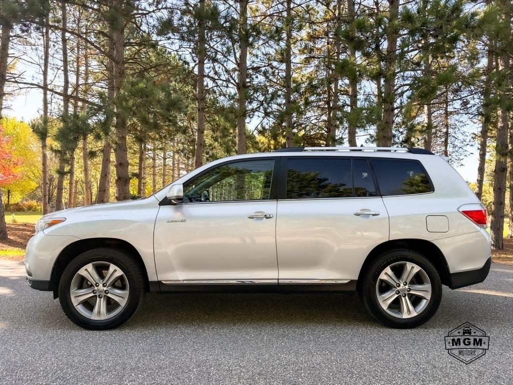 Toyota Highlander Limited 4WD 2013