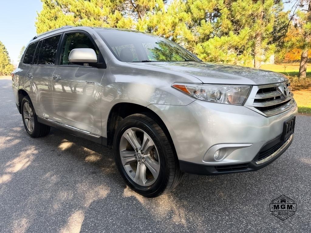 Toyota Highlander Limited 4WD 2013
