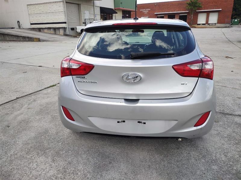 Hyundai Elantra GT A/T 2014
