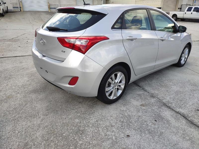 Hyundai Elantra GT A/T 2014