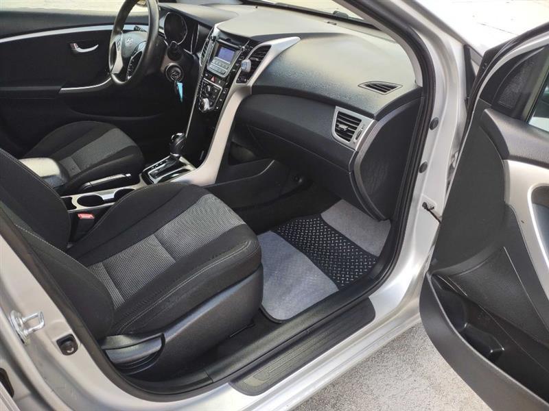 Hyundai Elantra GT A/T 2014