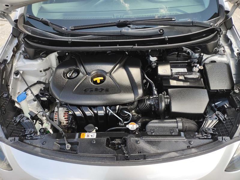 Hyundai Elantra GT A/T 2014