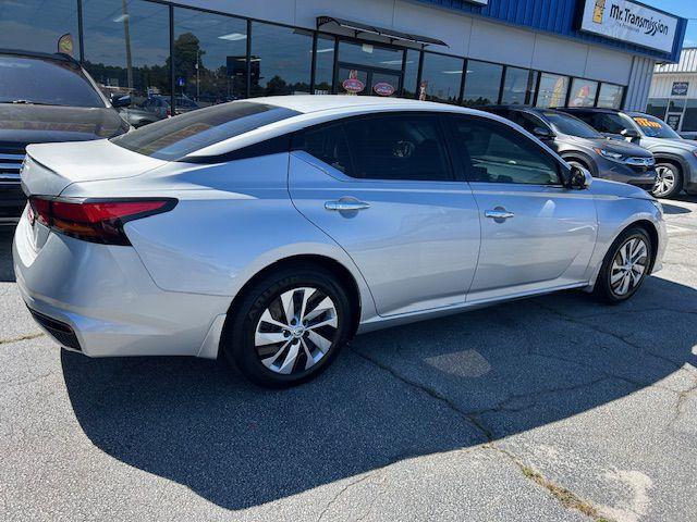 Nissan Altima 2.5 S 2021 Nissan Altima 2.5 S 2021