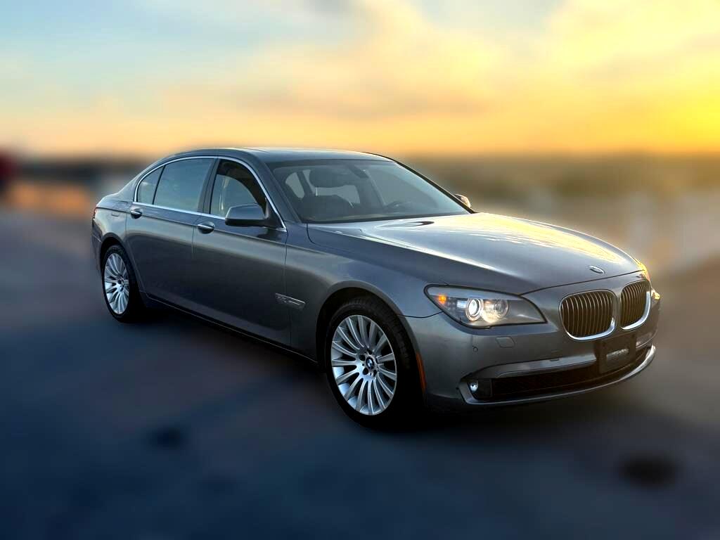 2012 BMW 7 Series