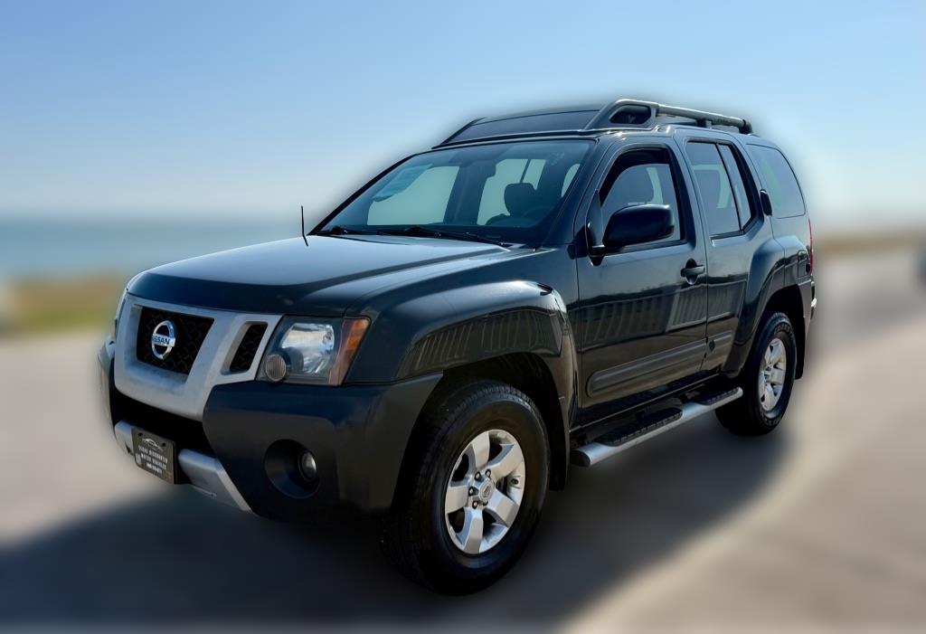 2012 Nissan Xterra S's photo