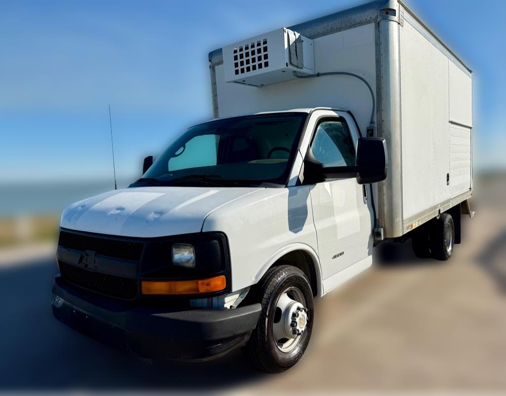 2015 Chevrolet Express COMMERCIAL CUTAWAY