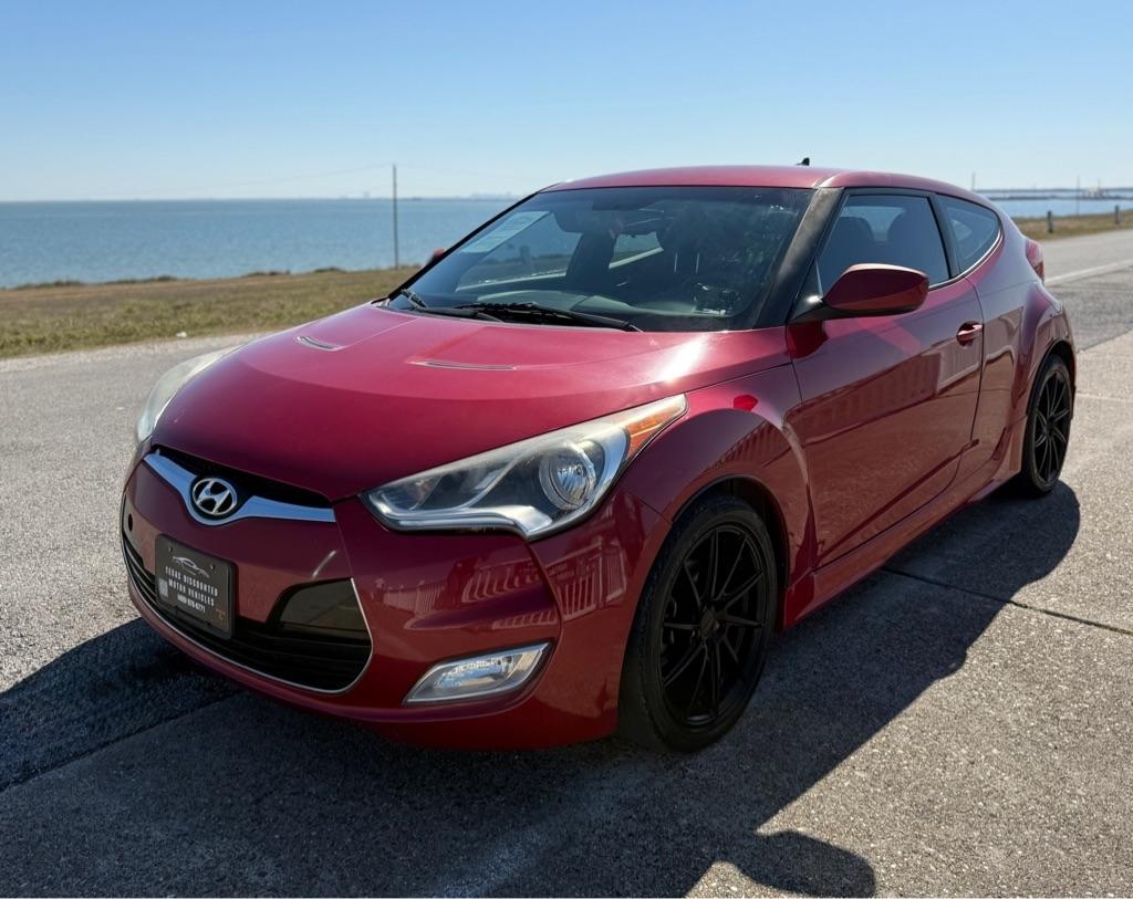 2013 Hyundai Veloster Base