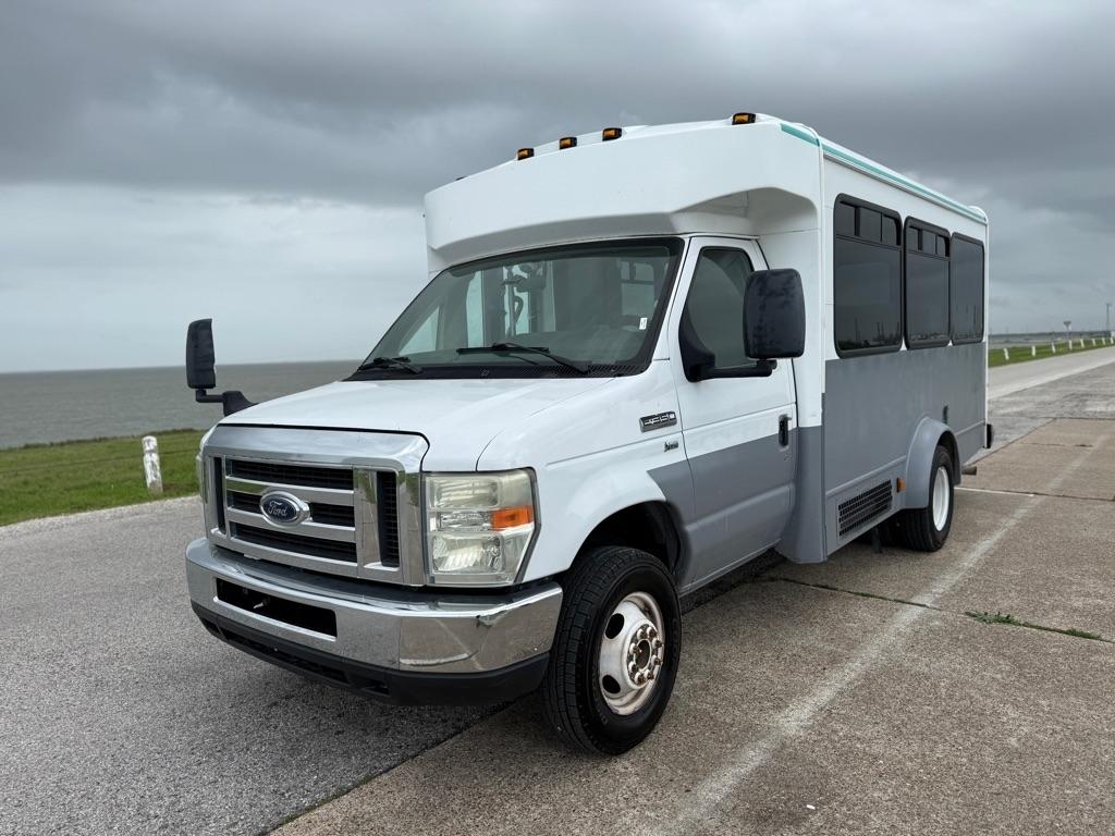 2015 Ford Econoline E350 SUPER DUTY CUTAWAY VAN