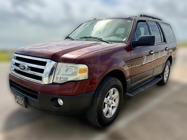 Red 2011 Ford Expedition XL SUV / Crossover 4X2 Automatic