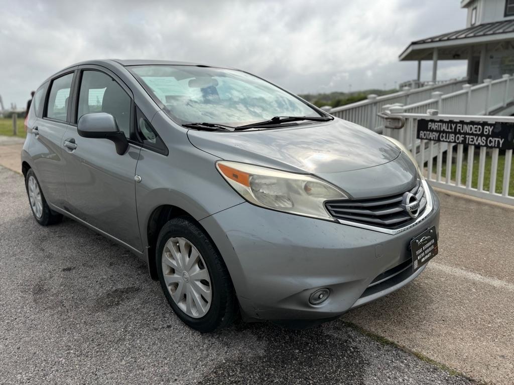 View vehicle photo 3