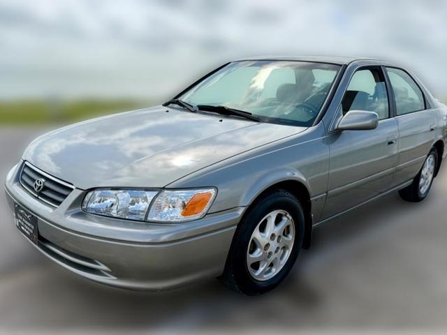 Silver 2000 Toyota Camry CE Sedan Front-Wheel Drive Automatic