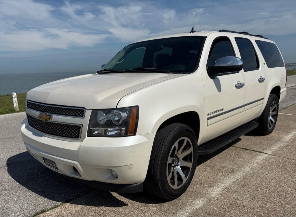 2013 Chevrolet Suburban 1500 LTZ