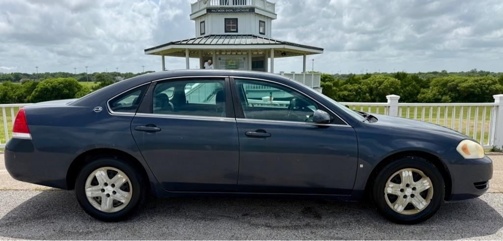Chevrolet Impala photo 4