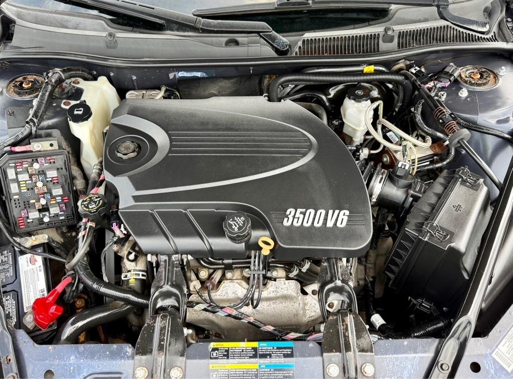 Chevrolet Impala photo 16