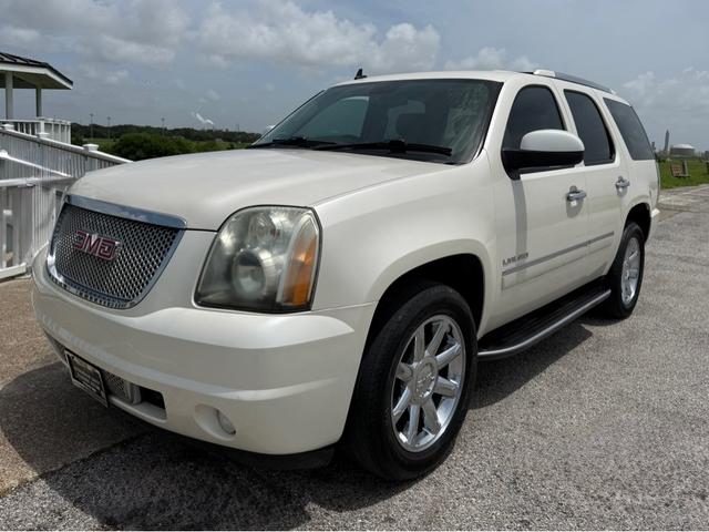 White 2012 GMC Yukon SUV / Crossover 4X2 Automatic