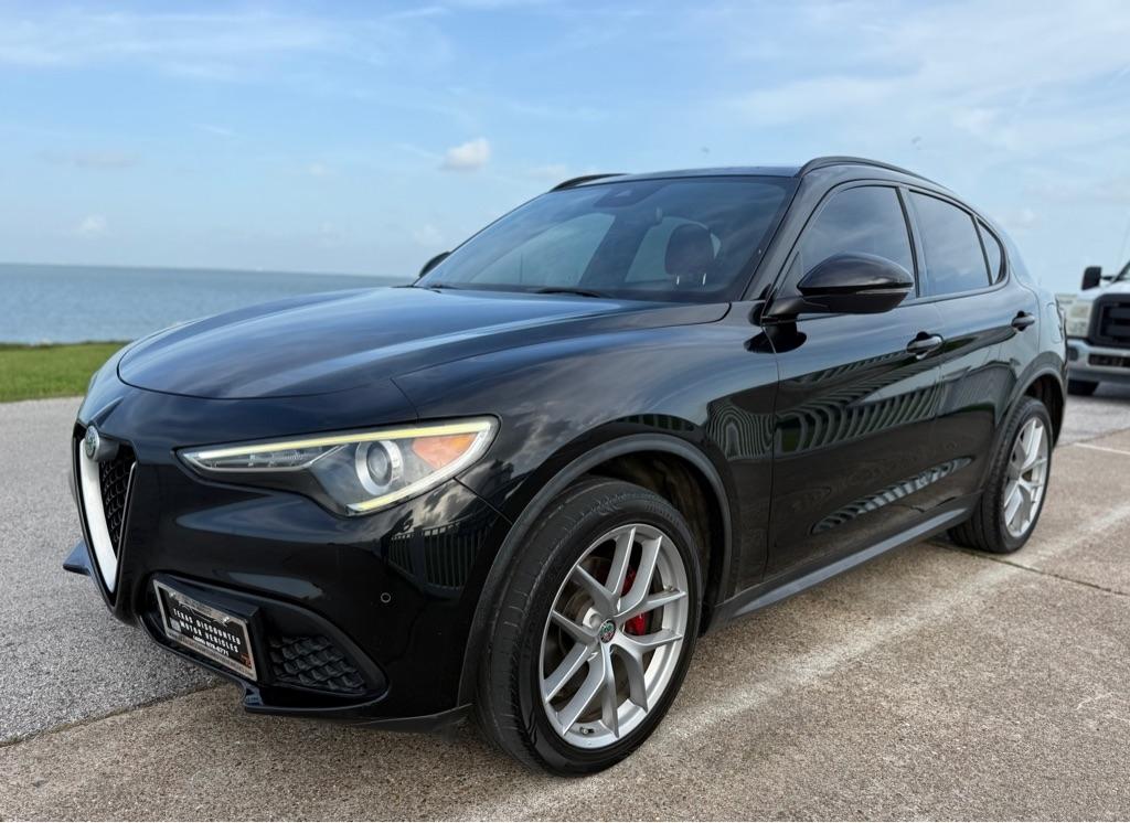 2018 Alfa Romeo Stelvio TI SPORT