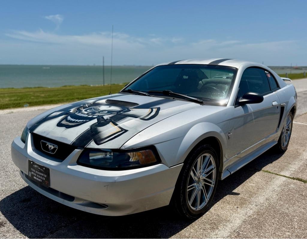 Silver 2001 Ford Mustang Coupe Rear-Wheel Drive Automatic