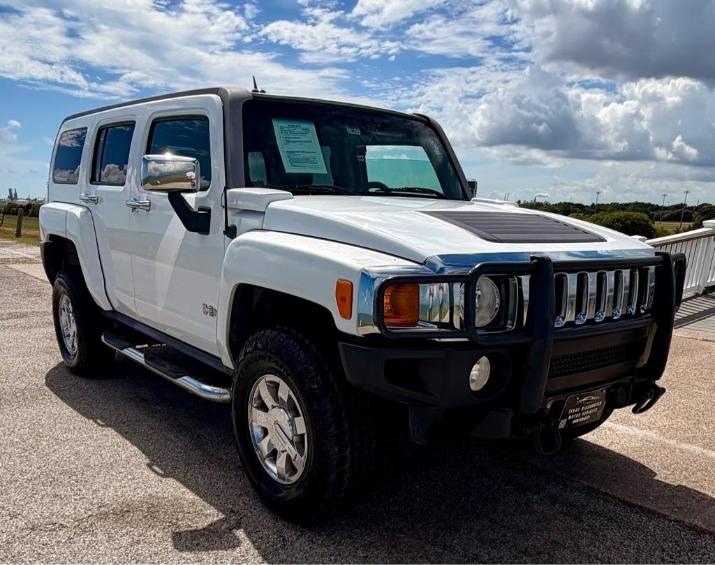 Hummer H3 photo 3