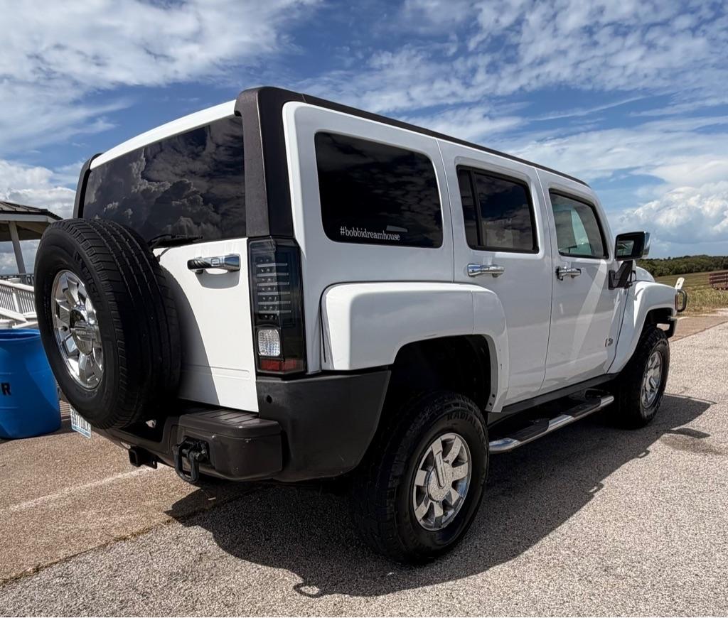 Hummer H3 photo 5