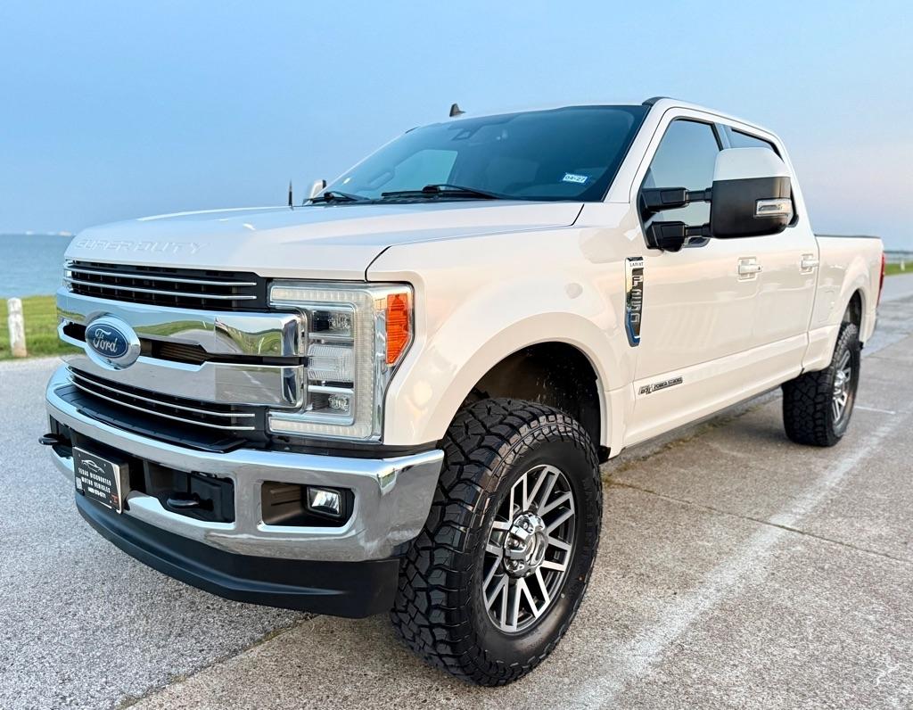 2019 Ford F-250 SD LARIAT CREW CAB LB