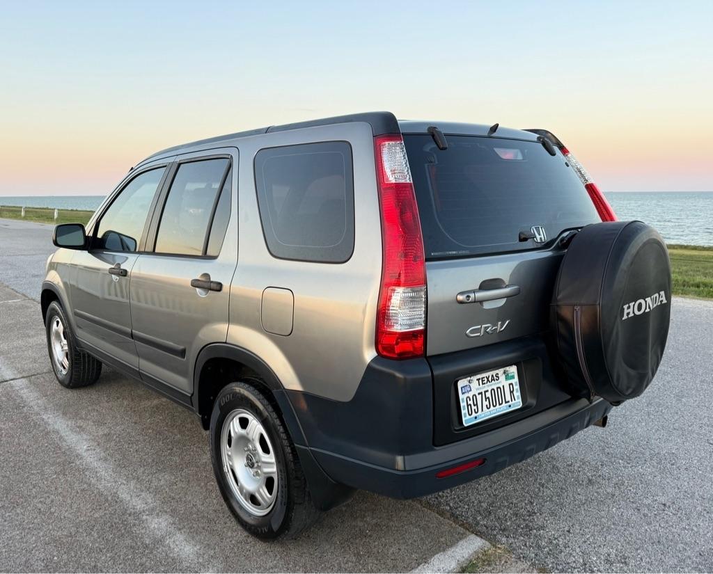 Honda CR-V photo 7