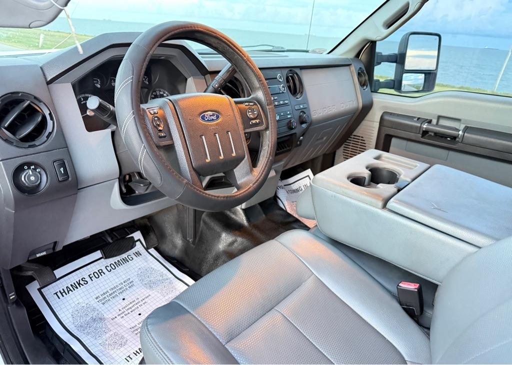 Ford F-250 photo 10