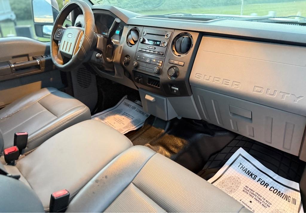 Ford F-250 photo 14