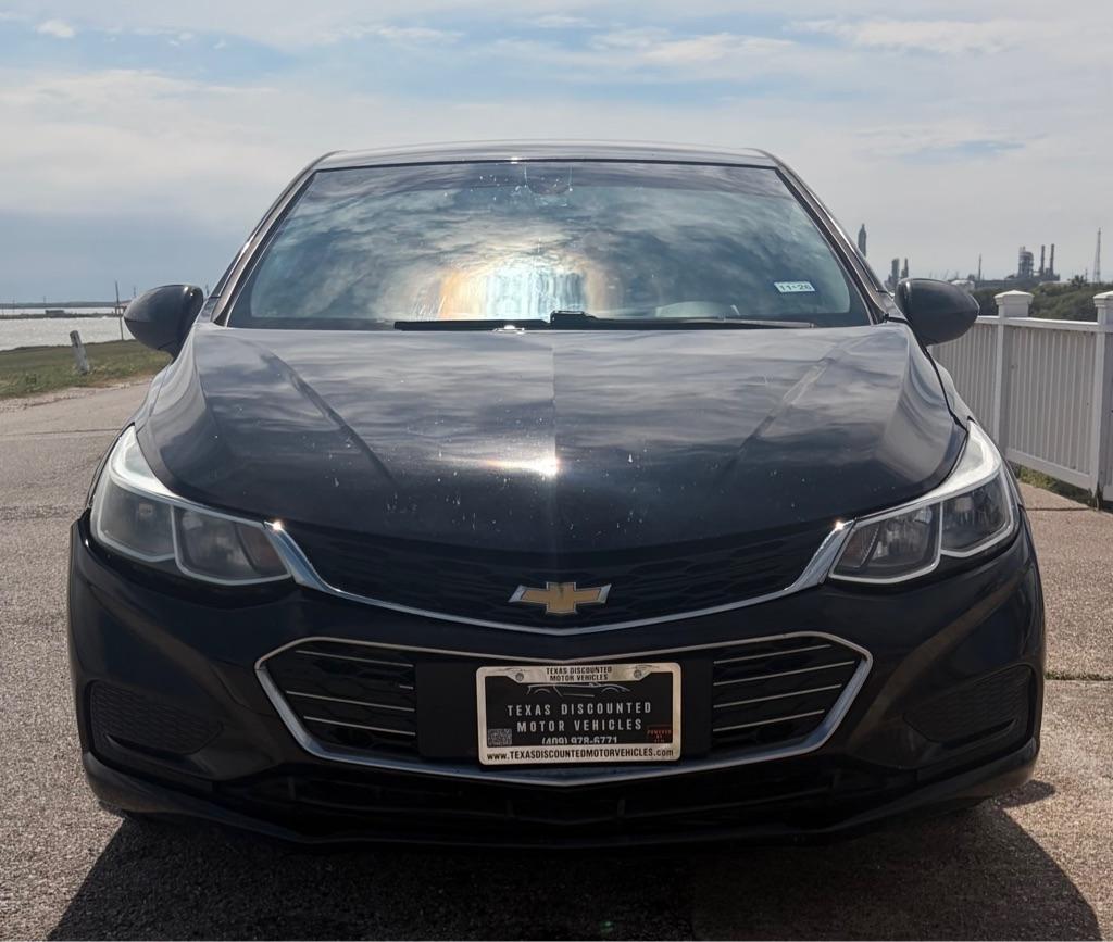 Chevrolet Cruze photo 2