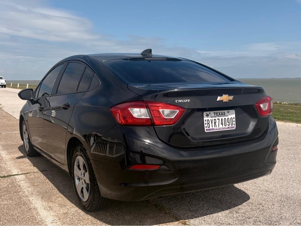 Chevrolet Cruze photo 7
