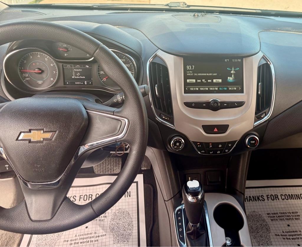 Chevrolet Cruze photo 10