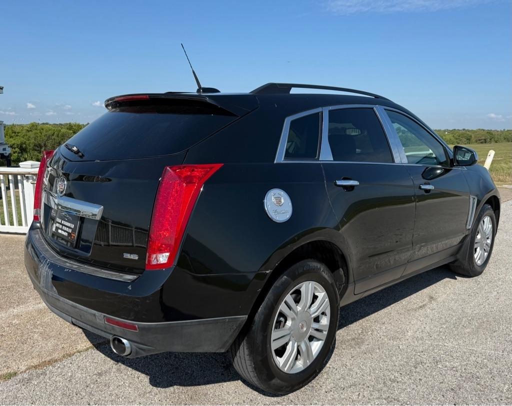 Cadillac SRX photo 5