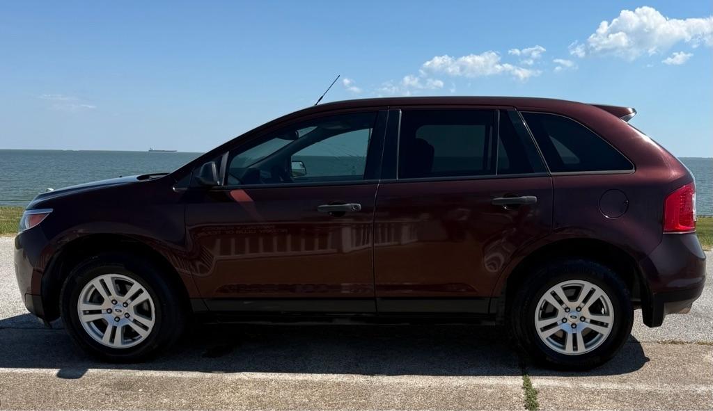 Ford Edge photo 8